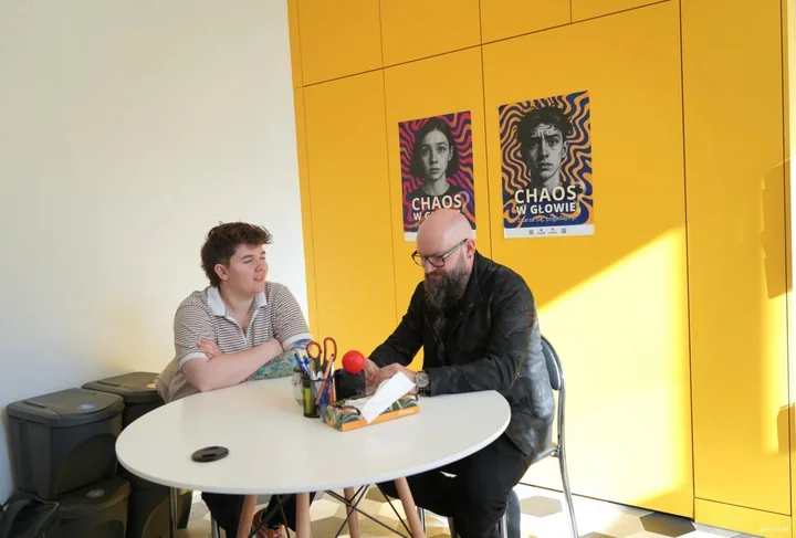 W centrum Gdyni działa miejsce, w którym młodzi mogą dostać pomoc niemal od ręki