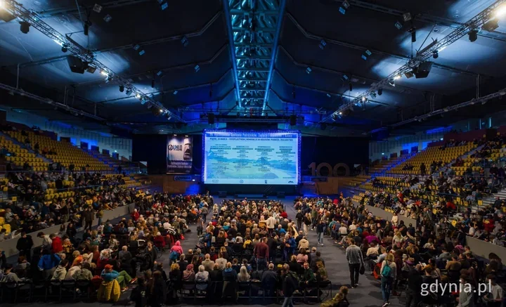W Gdyni ruszyło podróżnicze święto, które przyciąga tłumy i wielkie nazwiska