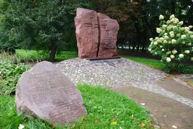 Gdynia upamiętni ofiary sowieckiej agresji. Będą msza i apel