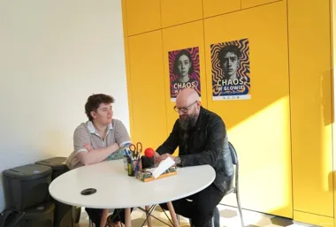 W centrum Gdyni działa miejsce, w którym młodzi mogą dostać pomoc niemal od ręki