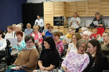 Klub Seniora Chabrowa 43 wraca – spotkania i warsztaty dla seniorów