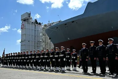 ORP „Wicher” ochrzczony w Gdyni. Pierwszy z trzech Mieczników