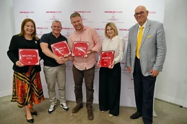 Michelin zostawił dwa adresy w Gdyni. Oberża 86 i Butchery & Wine utrzymały plakiety