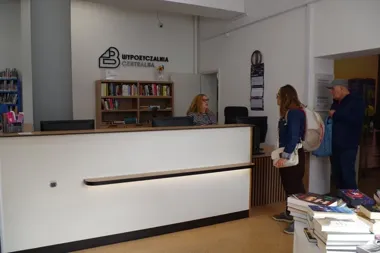 Centralna biblioteka w Gdyni po remoncie. Jest lada dla każdego i toaleta z przewijakiem